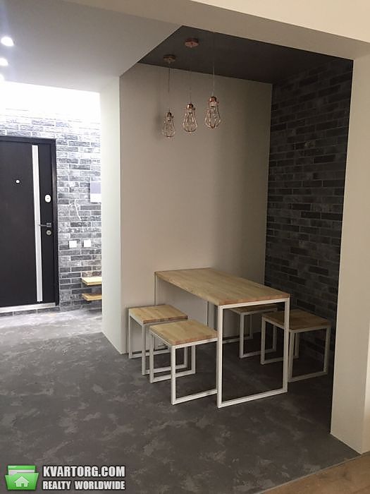 Rent out 2-room apartment. Киев,  Здолбуновская — photo 2