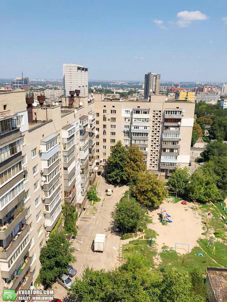Rent out 4-room apartment. Днепропетровск,  Кирова — photo 9