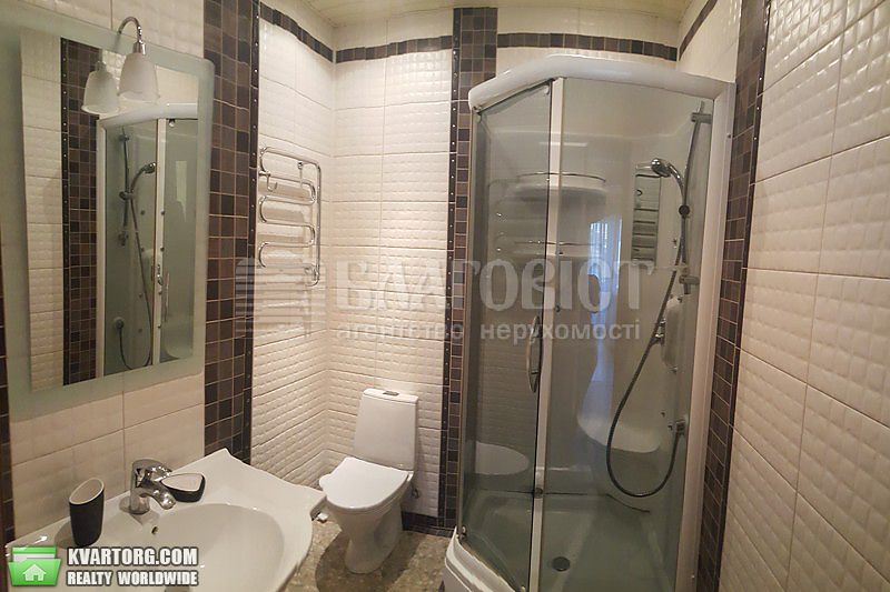 Rent out 3-room apartment. Киев,  Московская — photo 4