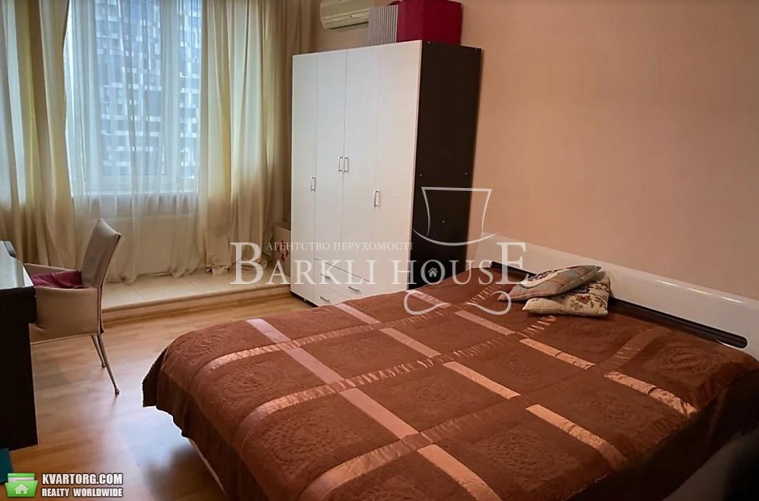 Rent out 2-room apartment. Киев,  Барбюса — photo 4