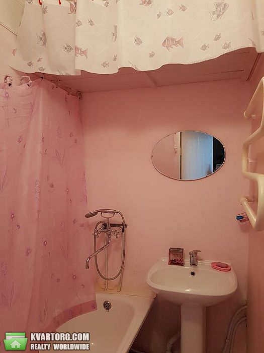 Rent out 2-room apartment. Киев, шоссе Харьковское — photo 6