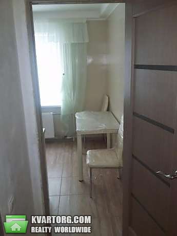 Sell 2-room apartment. Киев,  Дегтяревская — photo 3