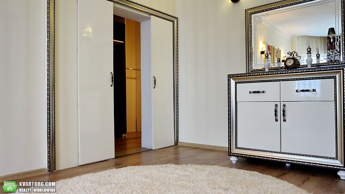 Rent out 3-room apartment. Киев,  Харьковское шоссе — photo 2