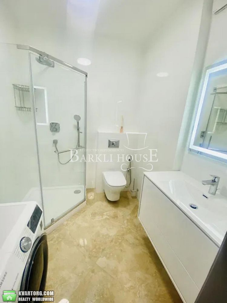 Rent out 2-room apartment. Киев,  Шолуденко — photo 7