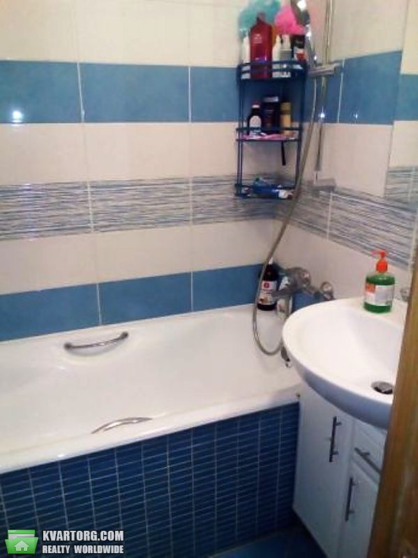 Sell 3-room apartment. Киев,  Здолбуновская — photo 8