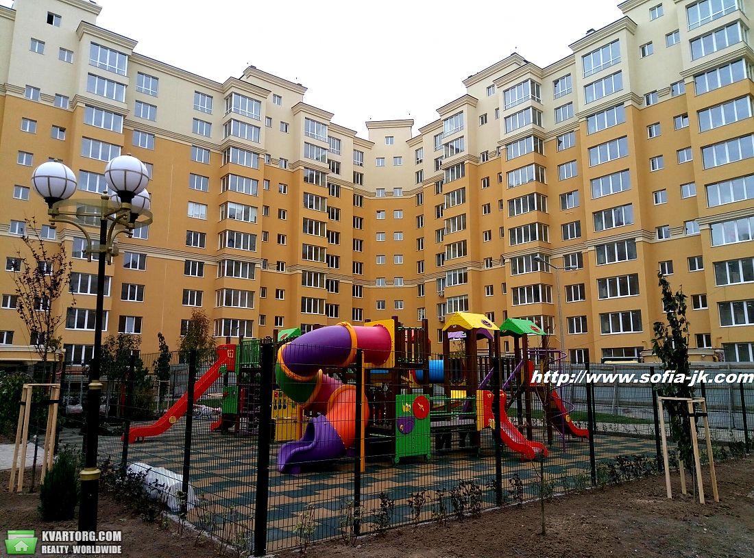 Sell 2-room apartment. Киев,  Зеленая — photo 2
