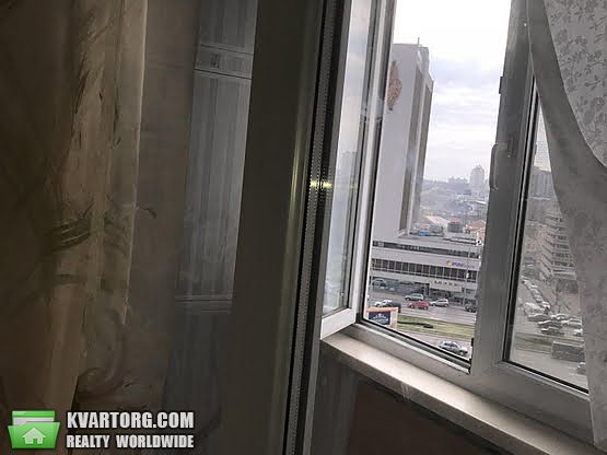 Rent out 2-room apartment. Киев,  Дмитриевская — photo 8