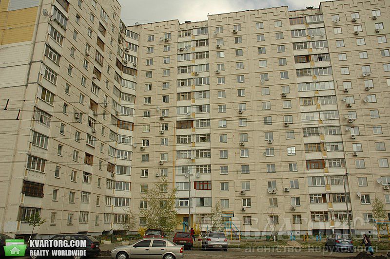 Sell 3-room apartment. Киев,  Эрнста — photo 1