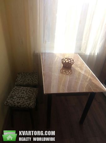 Rent out 1-room apartment. Киев, жолудева — photo 2