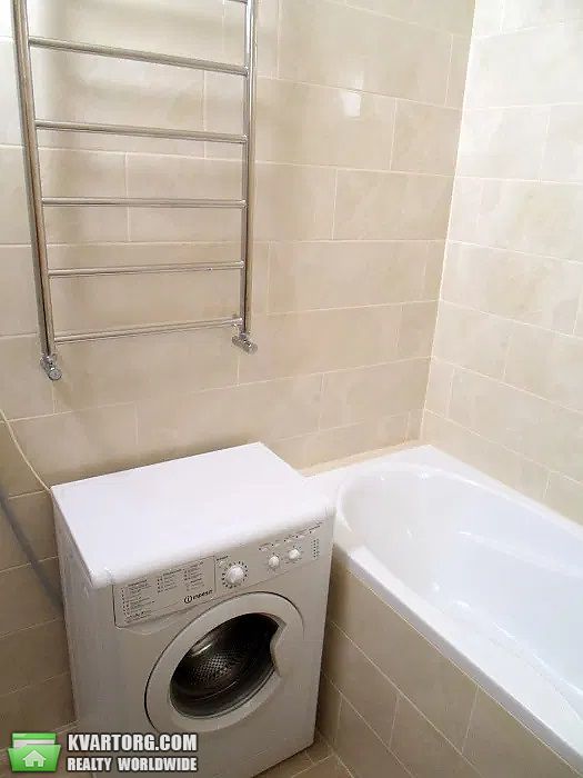Rent out 1-room apartment. Львов, Чорновола — photo 9