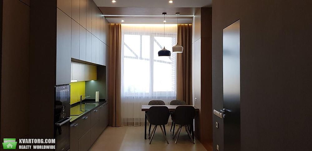 Rent out 2-room apartment. Киев,  Леси Украинки бул — photo 2