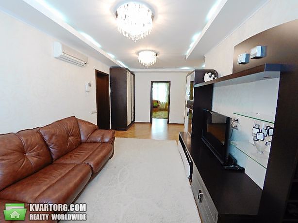 Rent out 3-room apartment. Киев,  Ломоносова — photo 7