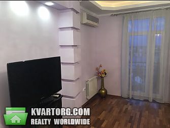 Rent out 3-room apartment. Киев, Почайнинская — photo 6