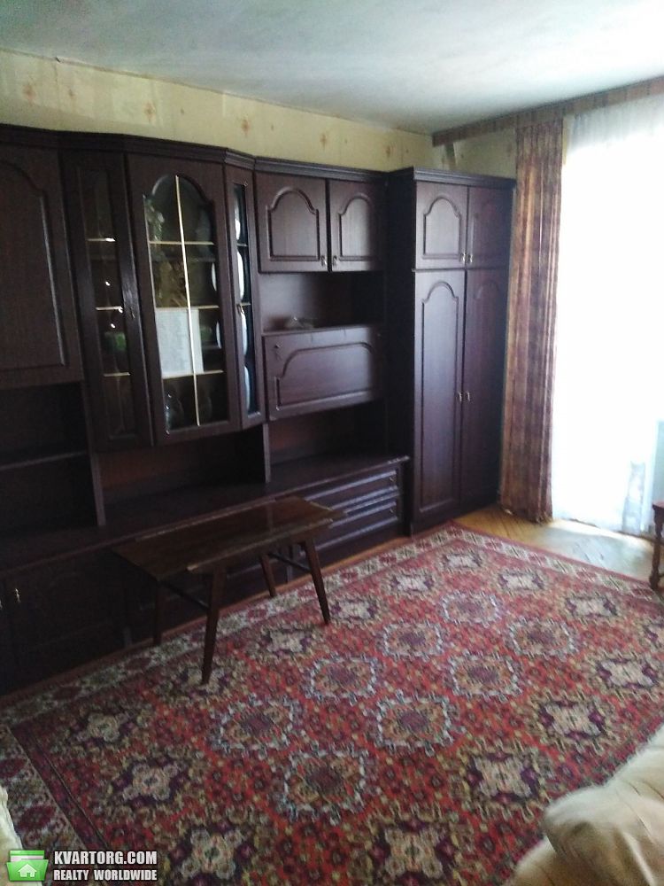 Rent out 1-room apartment. Киев,  Радужная — photo 2