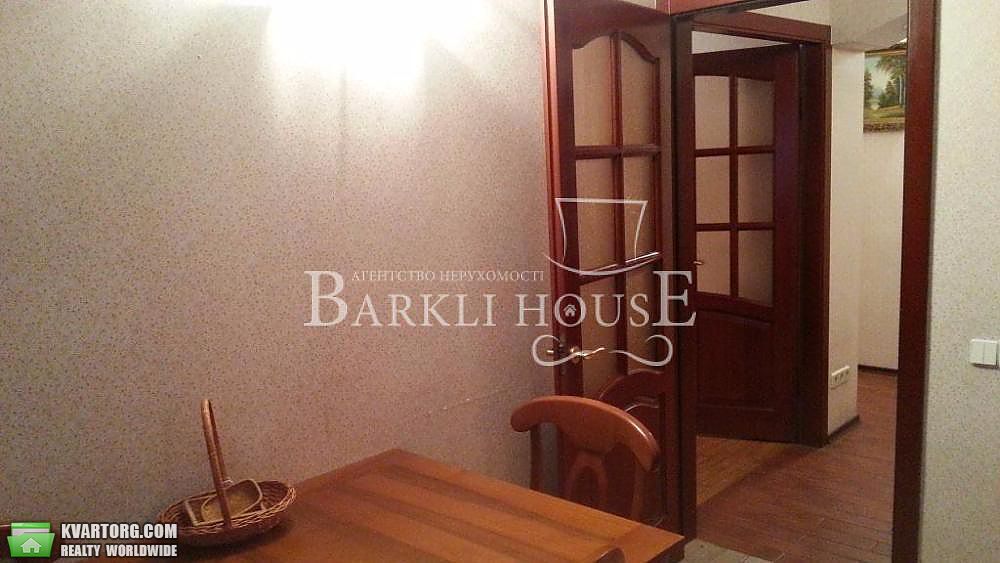 Rent out 4-room apartment. Киев,  Невская — photo 9