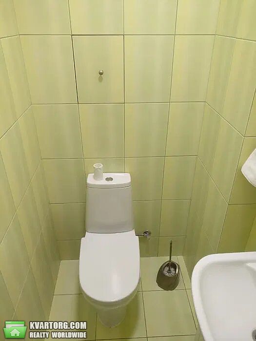 Rent out 2-room apartment. Киев,  Бажана — photo 5