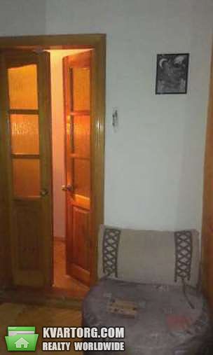 Sell 2-room apartment. Киев,  Искровская — photo 4