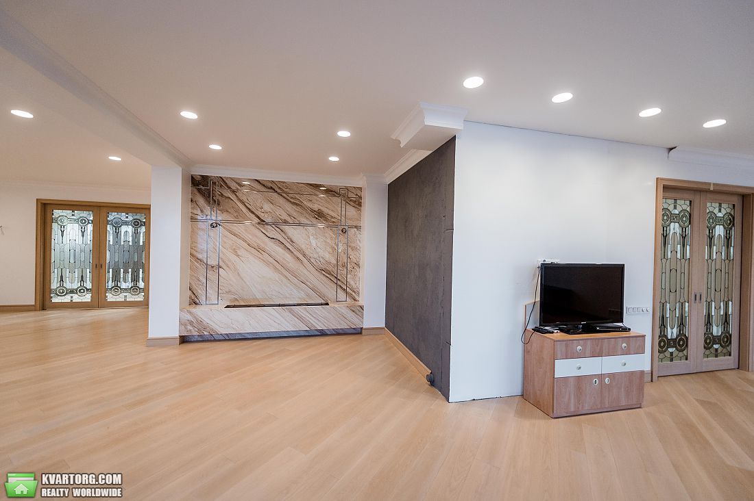 Sell 5-room apartment. Киев,  Старонаводницкая — photo 7