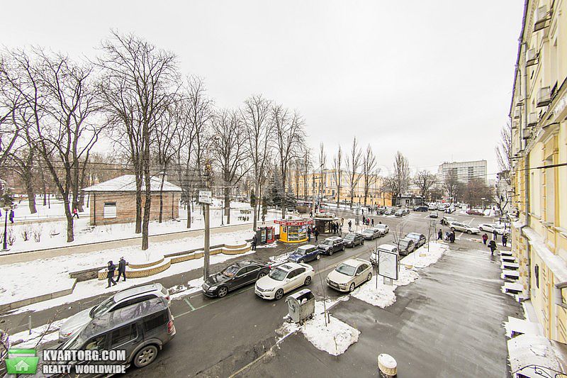 Sell 3-room apartment. Киев,  Терещенковская — photo 9