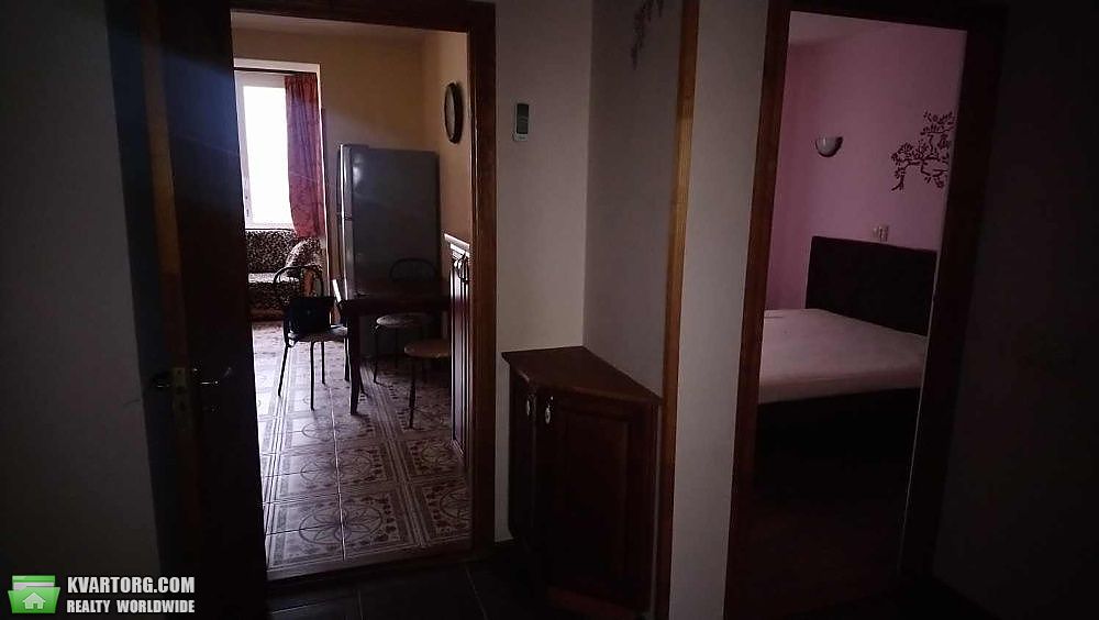 Rent out 2-room apartment. Киев, Борщаговская — photo 4