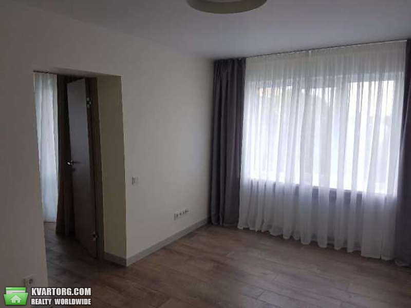 Rent out 3-room apartment. Киев, Лаврская — photo 3