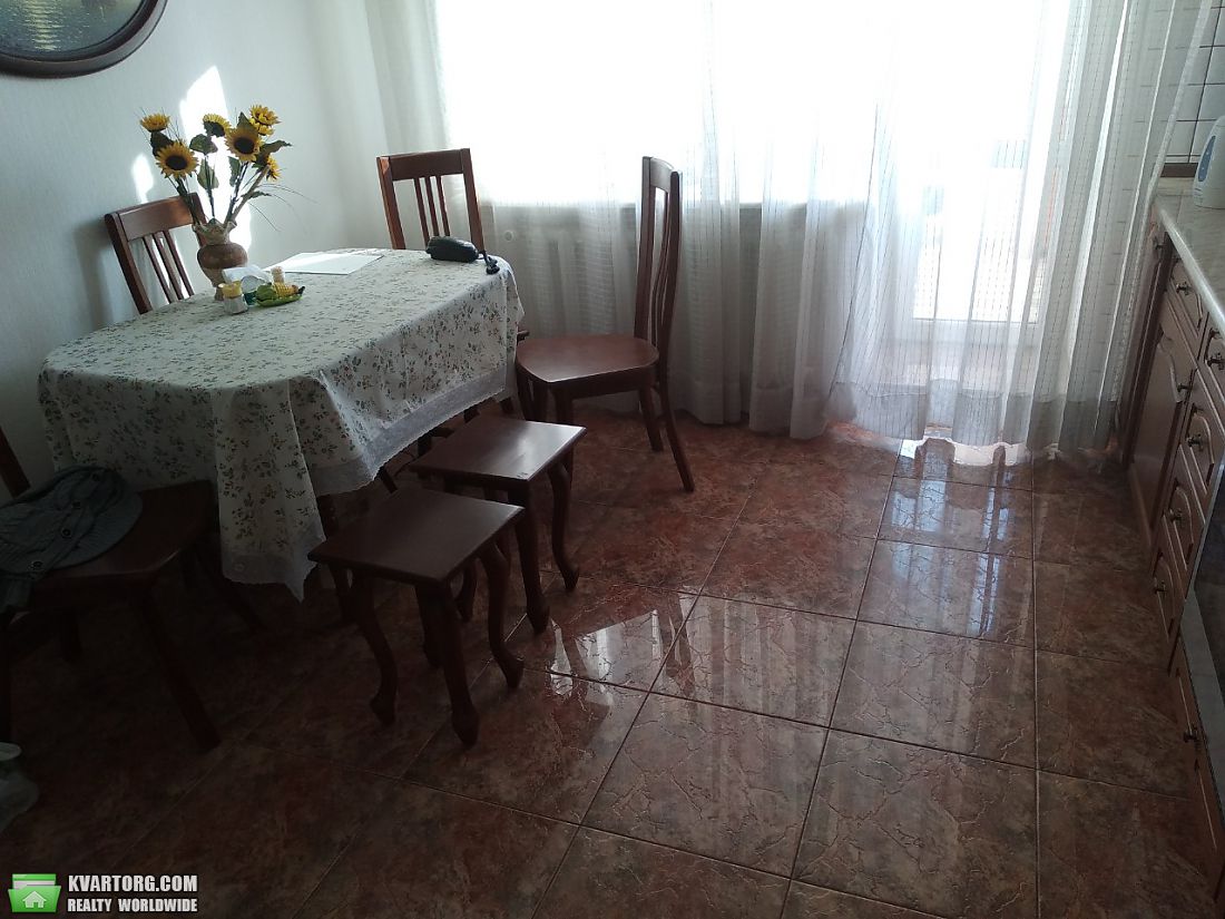 Sell 3-room apartment. Киев,  Минина — photo 4