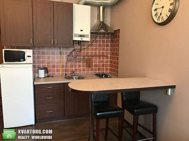 Rent out 1-room apartment. Киев,  Лютеранская — photo 6