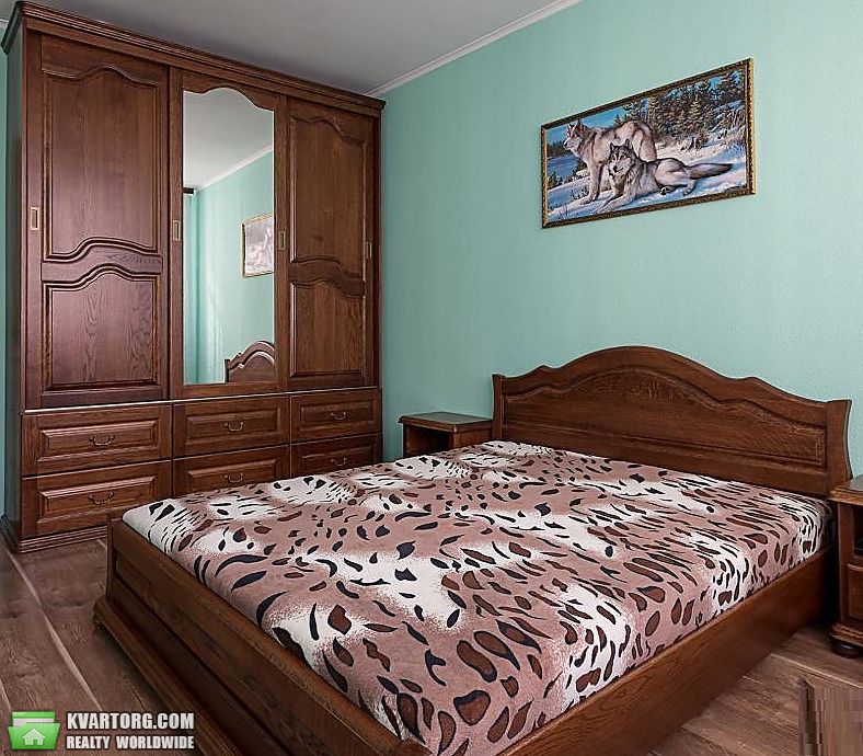 Sell 2-room apartment. Киев,  Воскресенская — photo 2