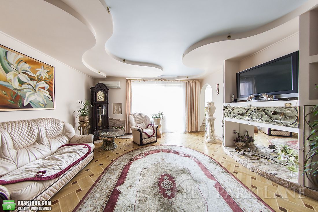 Sell 3-room apartment. Киев, Дарницький бульвар — photo 2