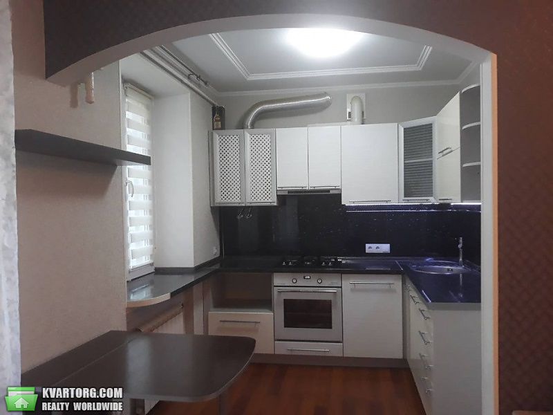 Sell 2-room apartment. Киев, Безручко — photo 1