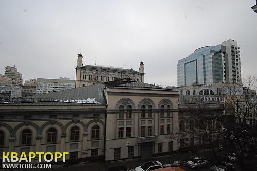 Rent out 2-room apartment. Киев,  Лысенко — photo 9
