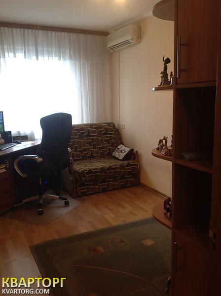 Sell 3-room apartment. Киев,  Жукова — photo 1