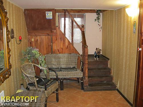 Rent out house. Киев,  Садовая — photo 1
