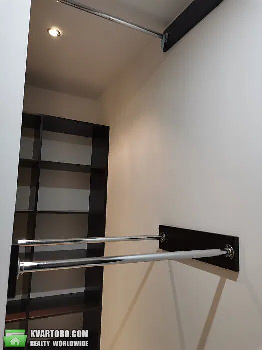 Rent out 3-room apartment. Киев,  Богатырская — photo 6