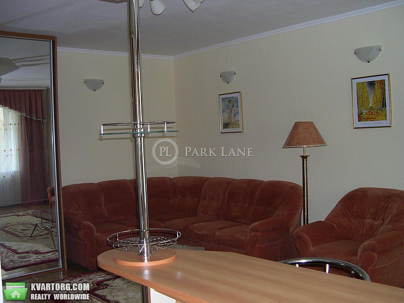 Rent out 2-room apartment. Киев,  Малая Житомирская — photo 4