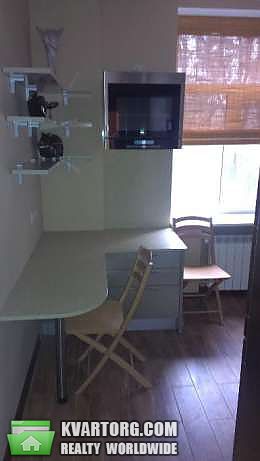 Rent out 3-room apartment. Киев,  Лагерная — photo 7