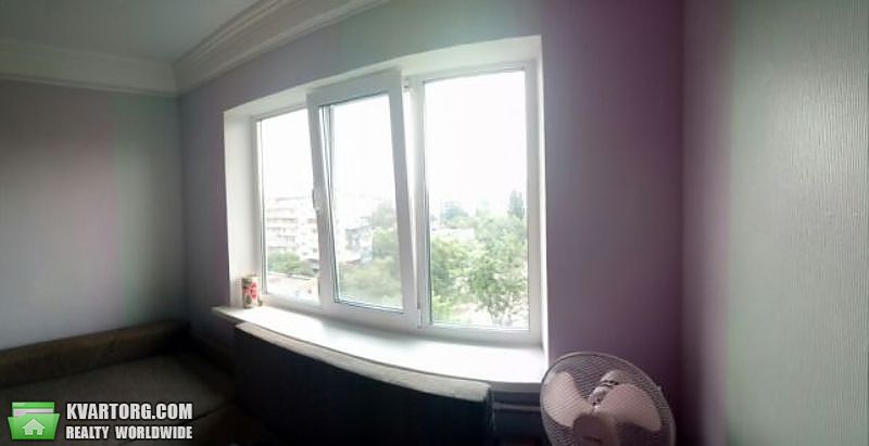 Sell 3-room apartment. Киев,  Лесной пр — photo 2