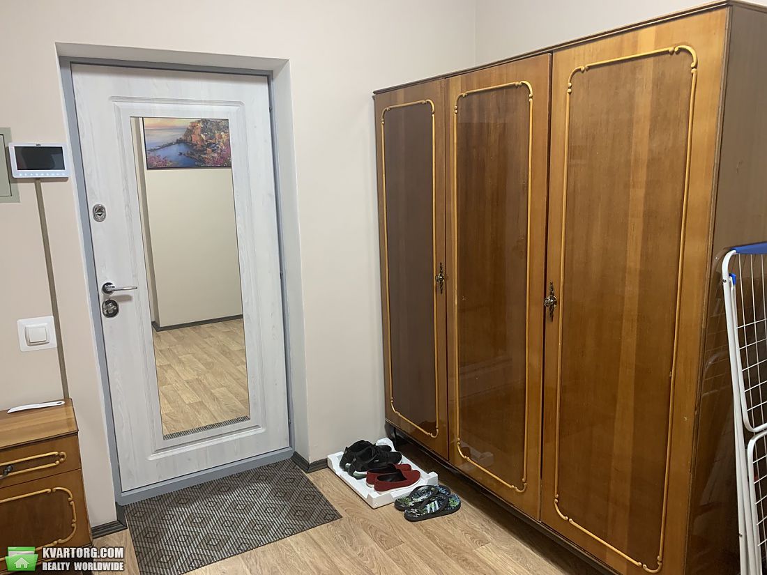 Rent out 1-room apartment. Киев,  Драгоманова — photo 5