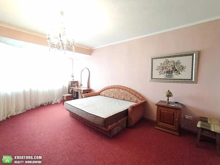 Sell 3-room apartment. Киев,  Победы пр — photo 1