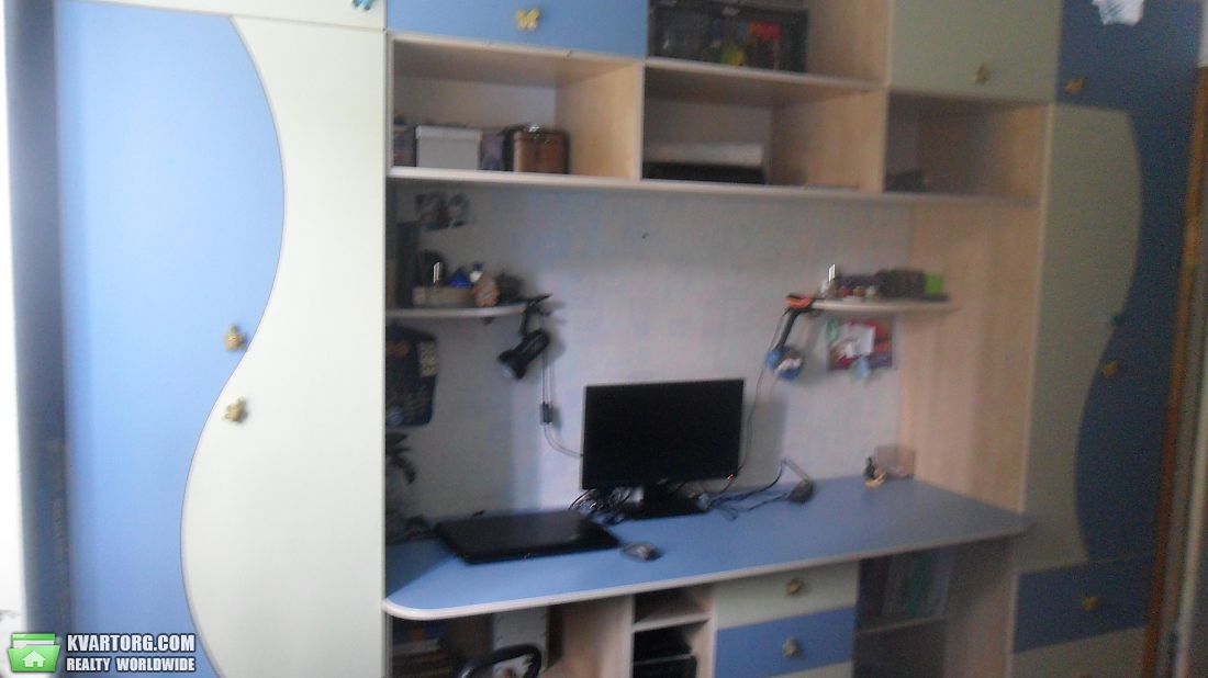 Sell 3-room apartment. Киев,  Печенежская — photo 2