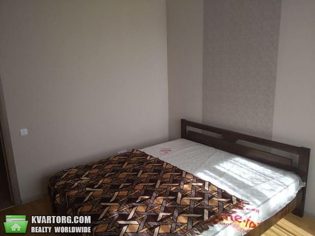 Rent out 2-room apartment. Киев,  Гмыри — photo 1