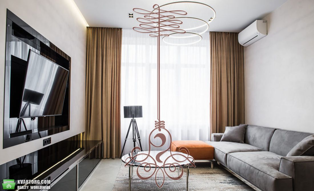 Sell 3-room apartment. Киев,  Драгомирова — photo 1