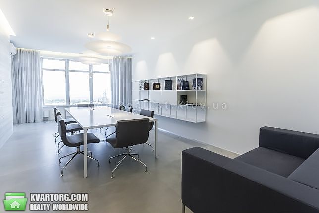 Rent out office. Киев, Кловский спуск — photo 3