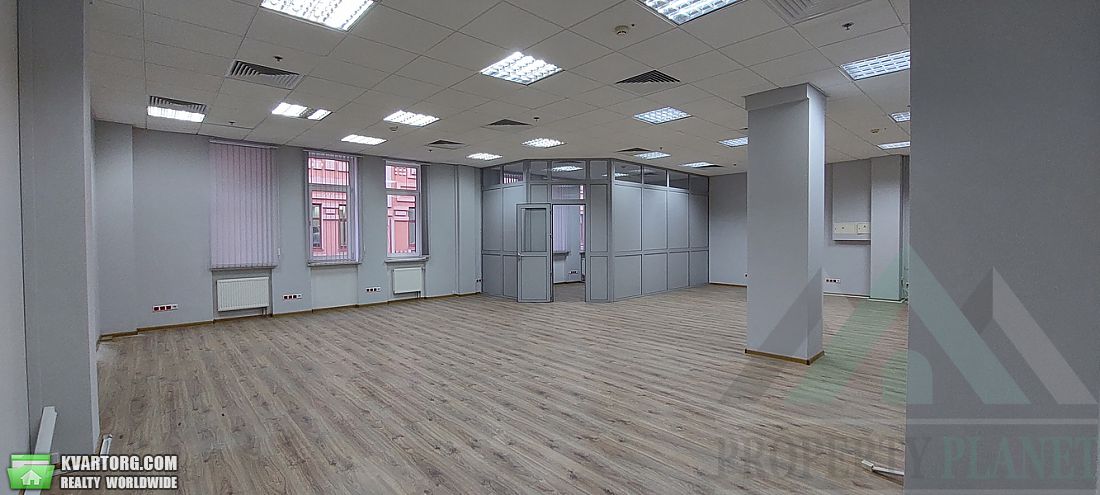 Rent out office. Киев, Верхний Вал — photo 1