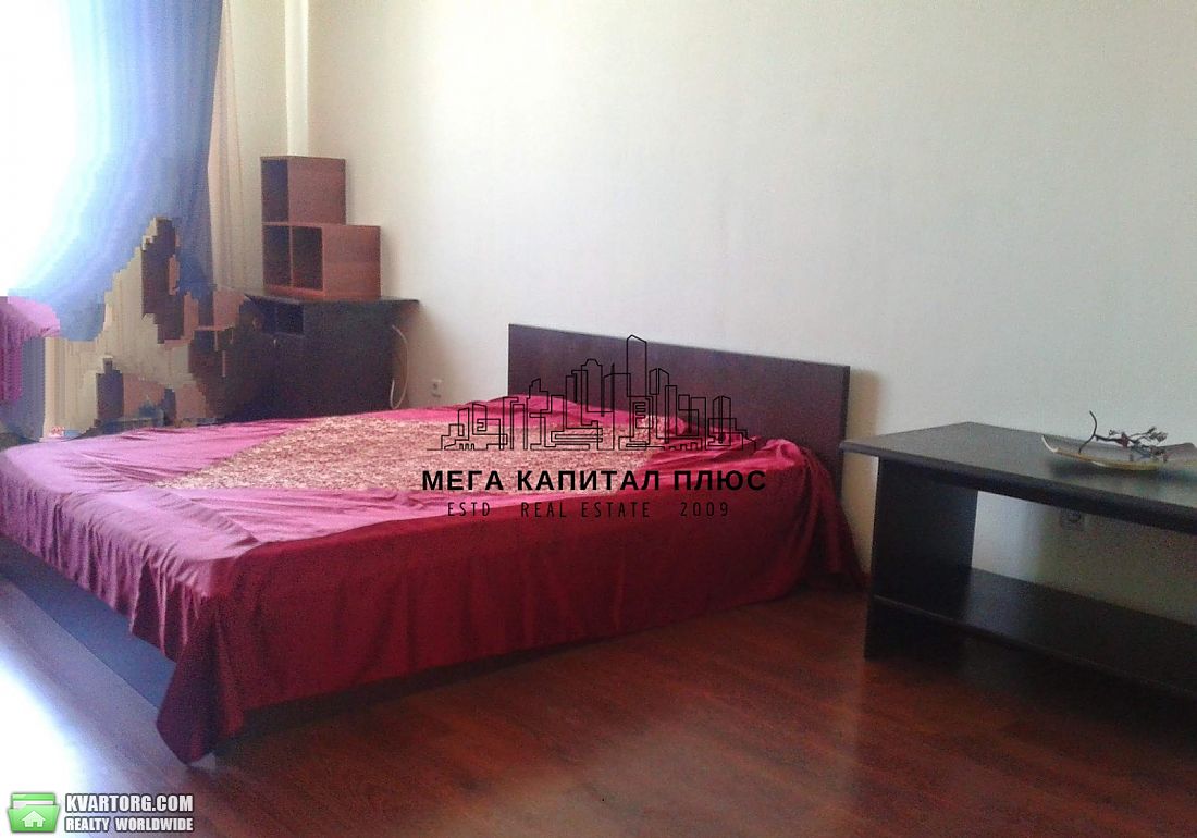Rent out 1-room apartment. Киев,  Срибнокильская — photo 1
