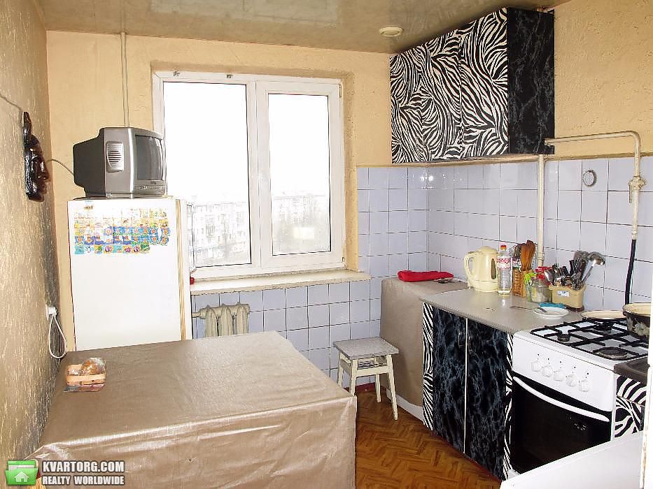 Sell 2-room apartment. Киев, Соборности пр — photo 3