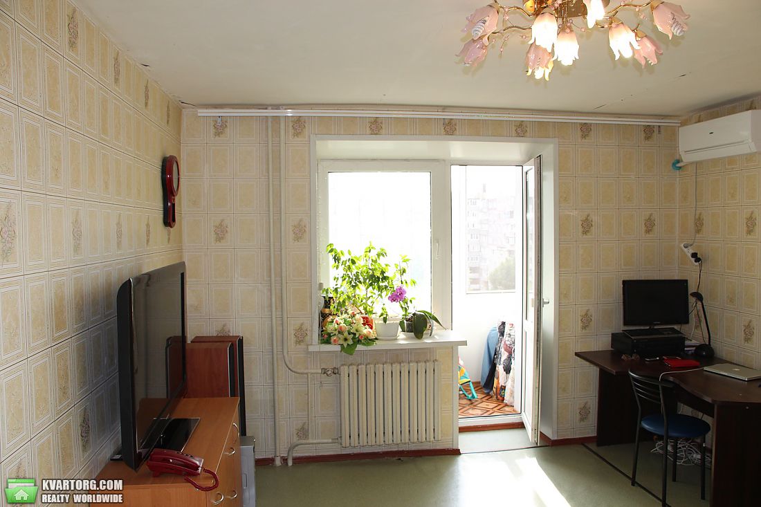 Sell 3-room apartment. Днепропетровск, Братьев Трофимовых — photo 3