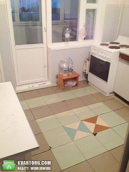 Sell 3-room apartment. Киев,  Радужная — photo 3