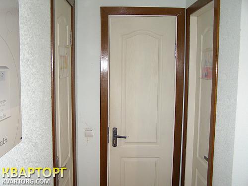 Sell office. Киев, Приречная ул. — photo 6