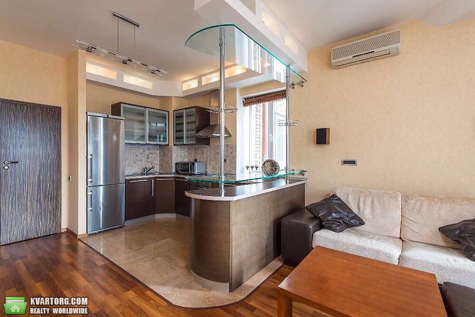 Rent out 2-room apartment. Киев,  Кропивницкого — photo 8